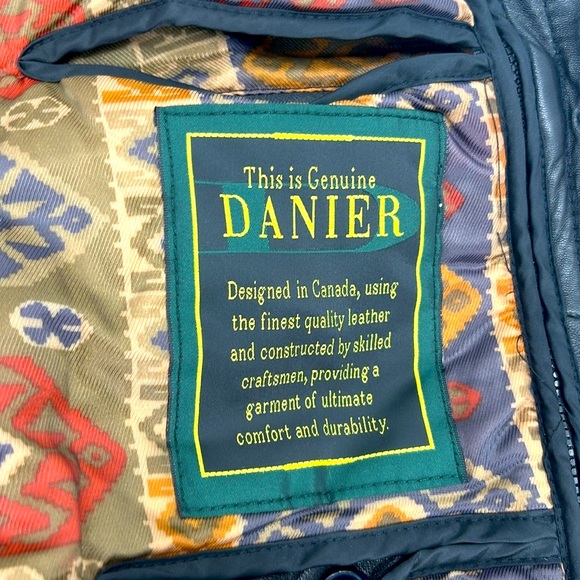 Vintage 90’s Danier Canada Leather  Thinsulate Southwestern Aztec Jacket Coat - Picture 12 of 15